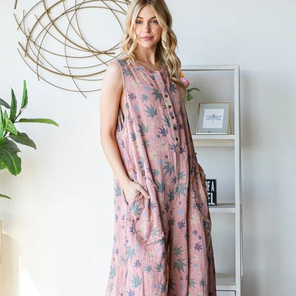 Oli & Hali Reversible Pink and Gray Wide Leg Jumpsuit - Picture 10 of 14